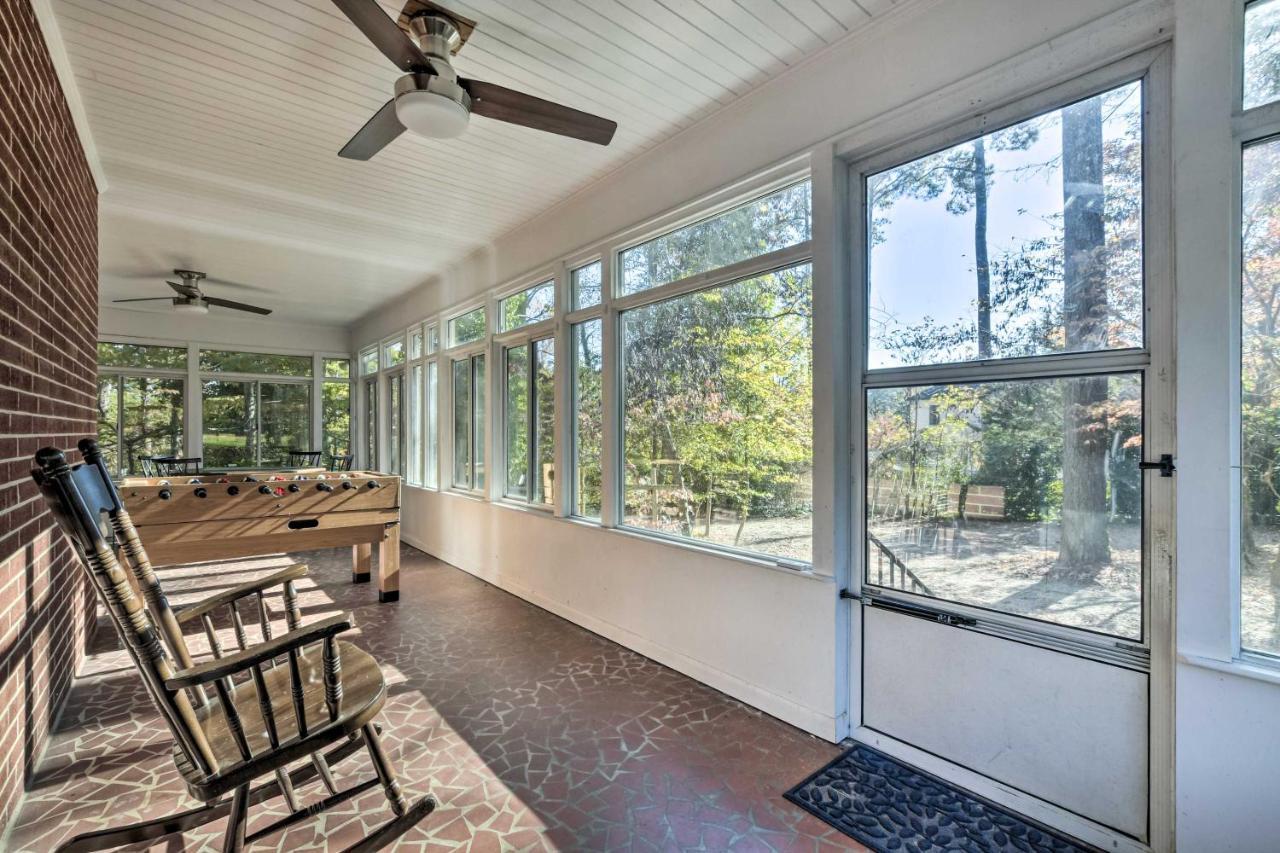 Durham Home Floor-To-Ceiling Windows With View Buitenkant foto